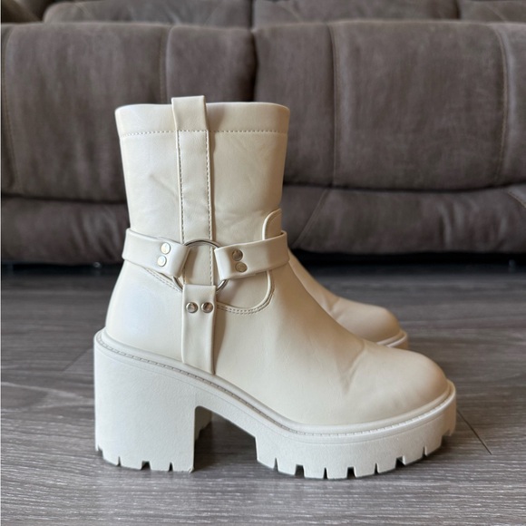 Block Heel Beige Ankle Boots - Picture 1 of 7